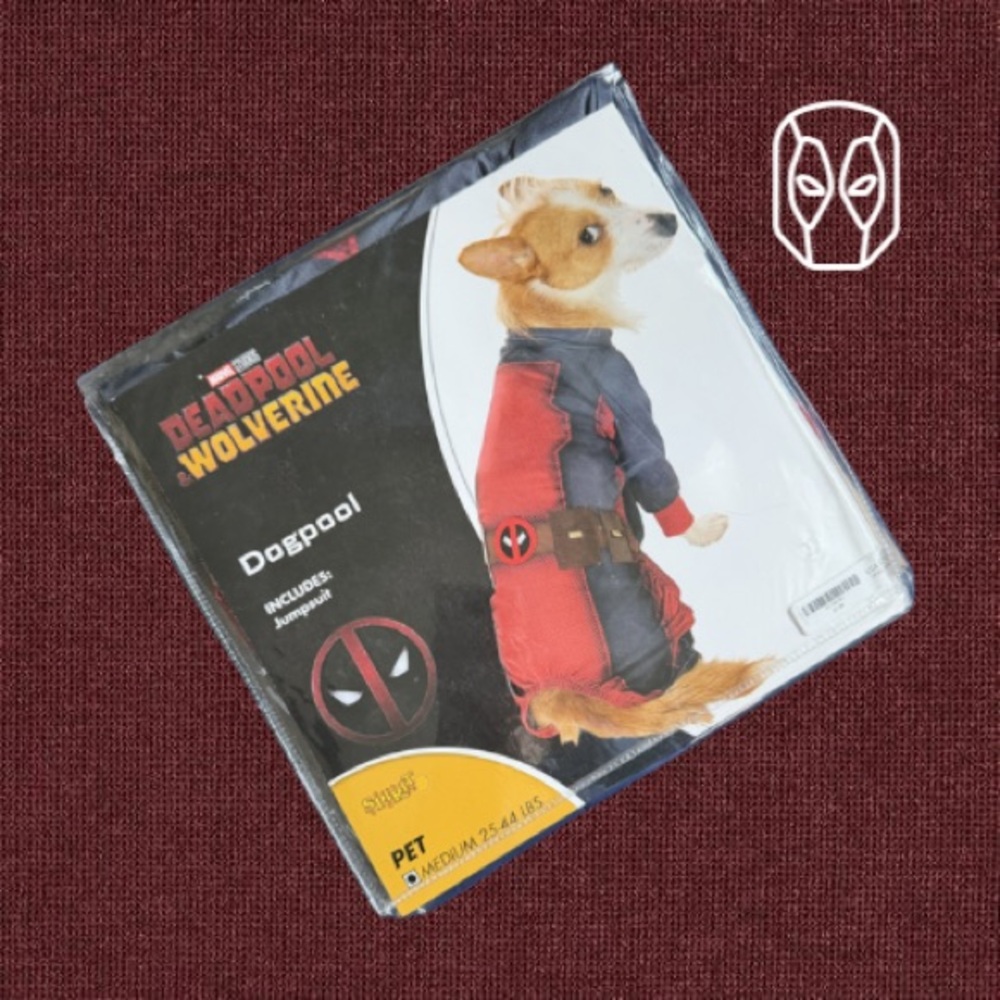 Spirit Dogpool Pet Costume Tag - Black & White